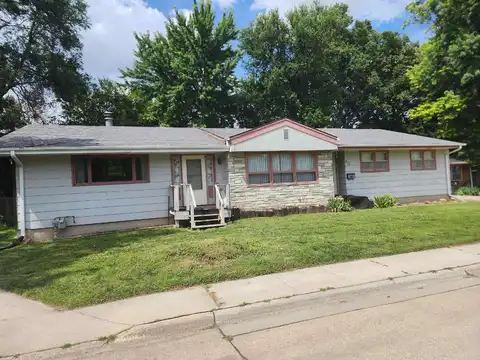 411 W 22nd Street, South Sioux City, NE 68776