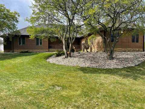 938 Spyglass Ct., Dakota Dunes, SD 57049