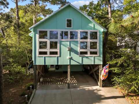 106 Prince Charles Court, Kill Devil Hills, NC 27948