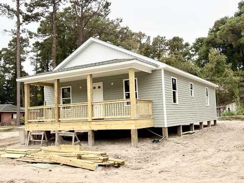 984 Highway 64/264, Manteo, NC 27954