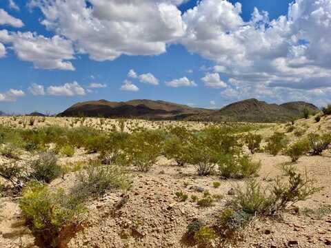 285 S County Rd, Terlingua, TX 79852