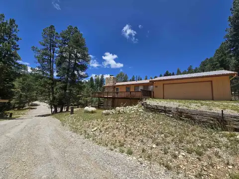 31 Lakeview Dr, Cloudcroft, NM 88317