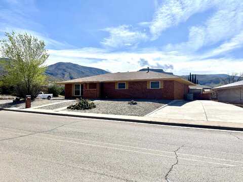 2806 Sunrise AVE, Alamogordo, NM 88310