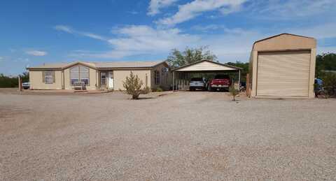 9 Desert Haven LN, La Luz, NM 88337