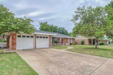 1827 Aladdin Street, Norman, OK 73072