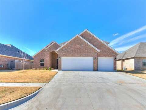 11121 Fairways Avenue, Yukon, OK 73099