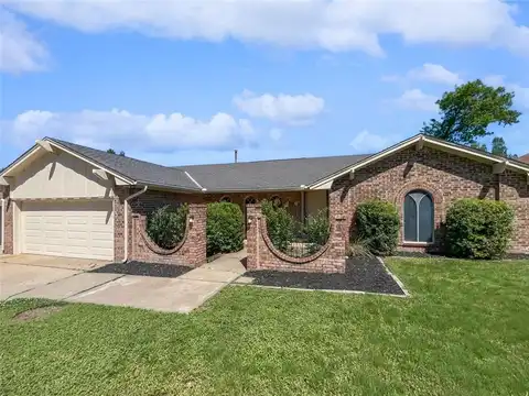 8716 Candlewood Drive, Oklahoma City, OK 73132