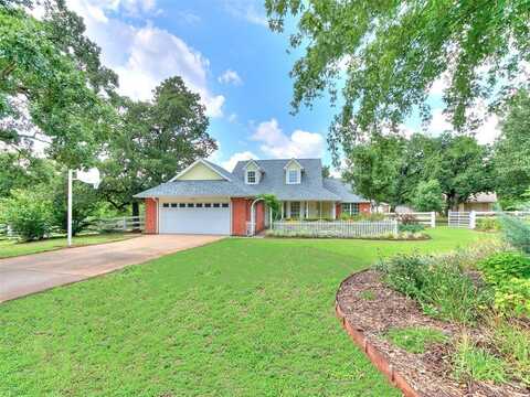 501 Pleasant Oaks Circle, Edmond, OK 73034