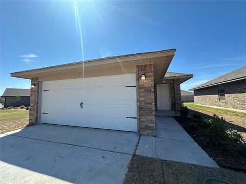 11440 SW 11th Street, Yukon, OK 73099