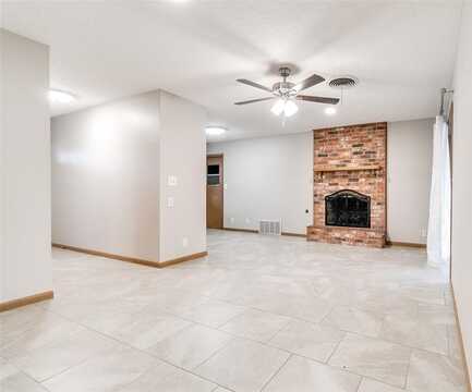 1511 Charles Street, Norman, OK 73069