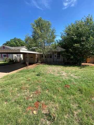 415 Eisenhower Boulevard, Elk City, OK 73644