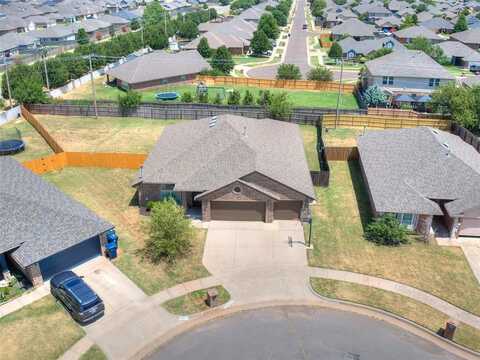 11329 NW 100th Street, Yukon, OK 73099