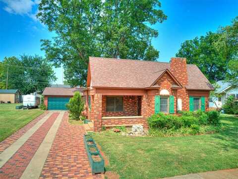 206 SW 3rd Street, Lindsay, OK 73052