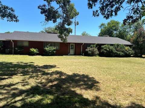 700 S Oliphant Street, Holdenville, OK 74848