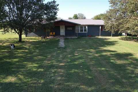 513 E Monroe Street, Maud, OK 74854