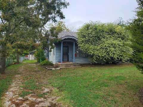 109 N 11th Street, Okemah, OK 74859