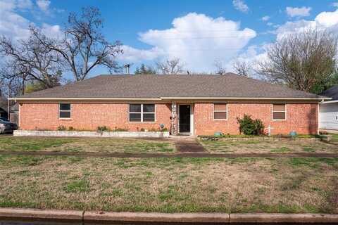 728 N Pine Street, Pauls Valley, OK 73075