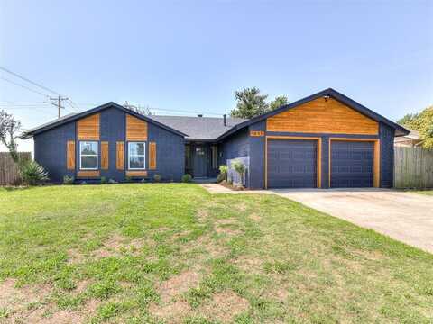 1052 Royal Lane, Yukon, OK 73099