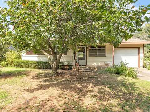 406 S 7th Street, Noble, OK 73068