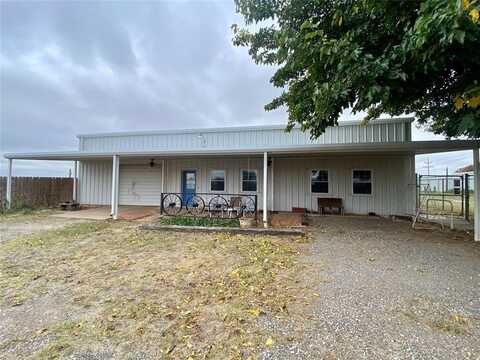 12168 N 1810 Road, Erick, OK 73645