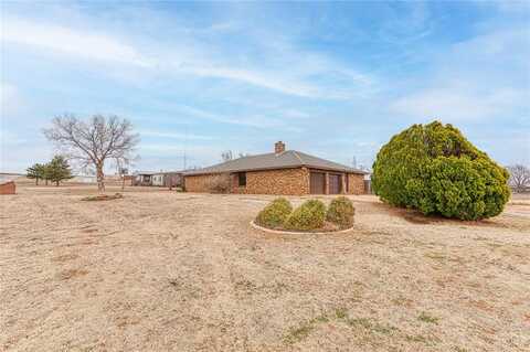 11214 N 1928 Road, Elk City, OK 73644