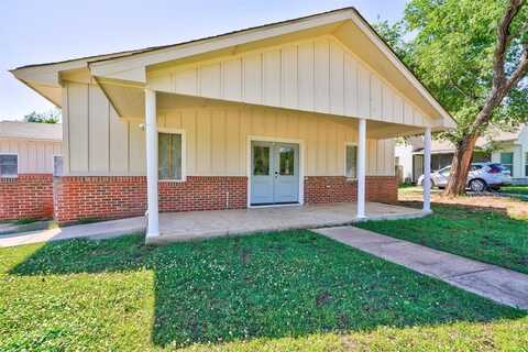 700 N Tucker Avenue, Shawnee, OK 74801