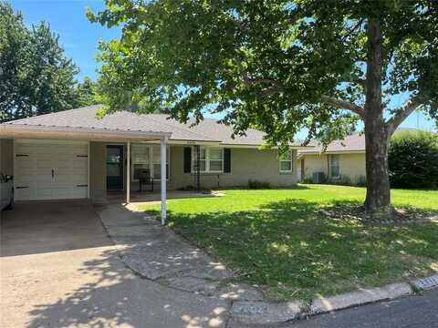 2404 N Key Boulevard, Midwest City, OK 73110