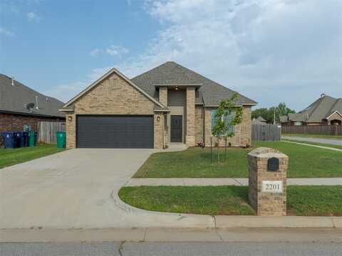 2201 Rivera Road, Yukon, OK 73099