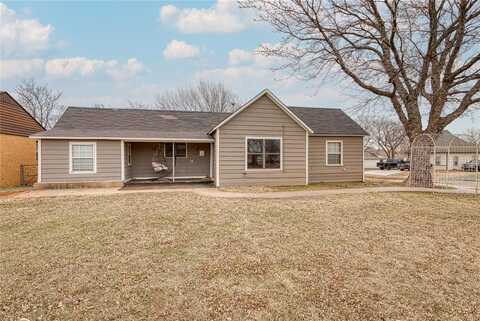 400 N 6th Street, Weatherford, OK 73096