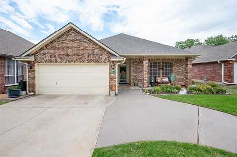 1113 Oak Creek Drive, Moore, OK 73160