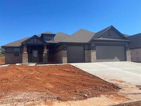 2424 Creekview Trail, Moore, OK 73160