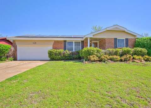 2104 Clary Drive, Midwest City, OK 73110