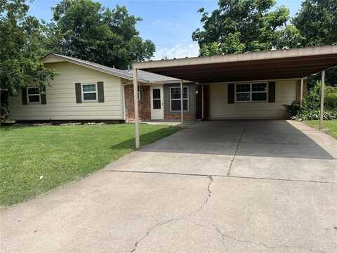 5388 NW Columbia Avenue, Lawton, OK 73505