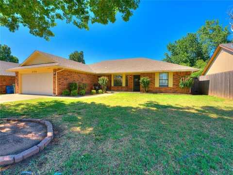 2105 Shorewood Lane, Edmond, OK 73003
