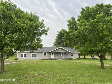 572 W HIGHWAY W, Lamar, MO 64759