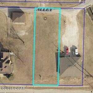 703 W Central Tract 2, Carthage, MO 64836