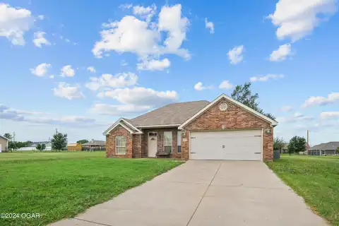 2044 Mississippi Avenue, Joplin, MO 64801