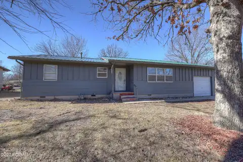 236 Leisure Lane, Carl Junction, MO 64834