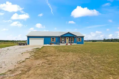 1321 Robin Drive, Sarcoxie, MO 64862