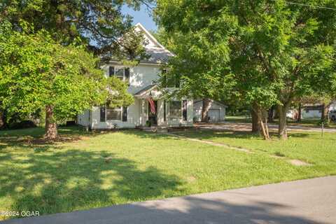 302 Truman Street, Lamar, MO 64759