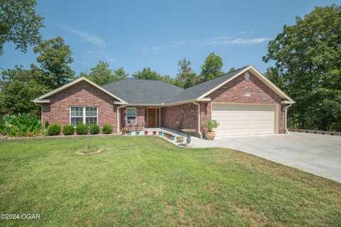 7221 State Highway 90, Pineville, MO 64856