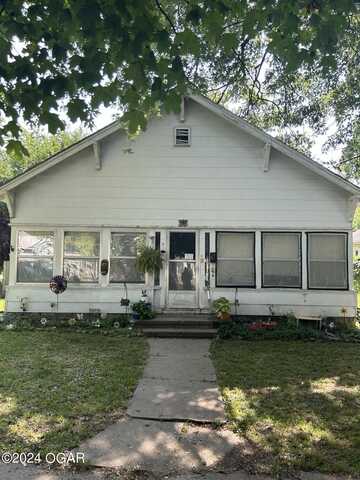 426 S Florida Avenue, Columbus, KS 66725