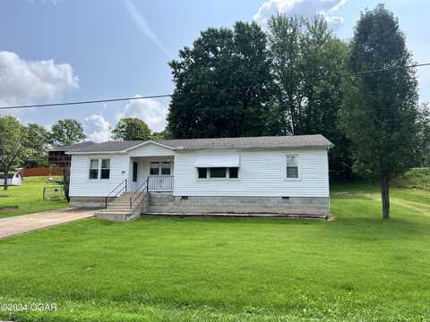 420 N Ash Avenue, Mansfield, MO 65704