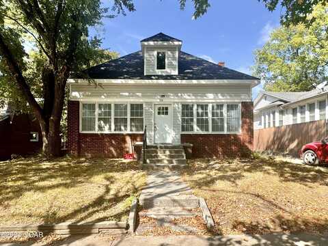 522 N Sergeant Avenue, Joplin, MO 64801