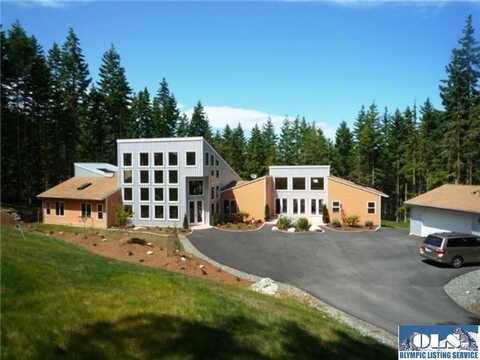 233 Raintree Lane, Sequim, WA 98382