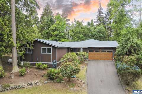 162 Stuart Drive, Port Angeles, WA 98362