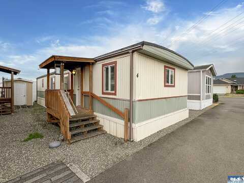 340 W Prairie Sp. 4, Sequim, WA 98382