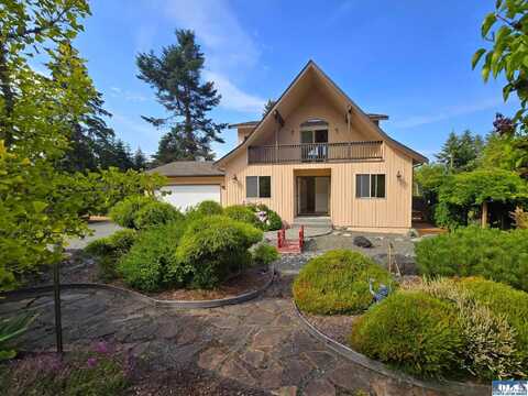 612 Vista Del Mar Drive, Sequim, WA 98382