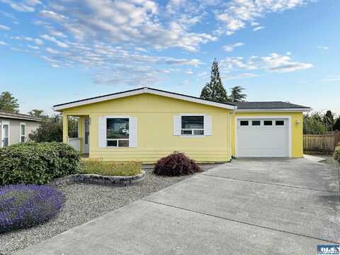 532 N 7th Avenue, Sequim, WA 98382