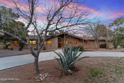 1710 W Loma Linda Drive, Wickenburg, AZ 85390